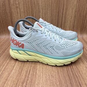 Hoka One One Clifton 7 Womens Size 8 Wide Blue Yellow Green Running Sneakers